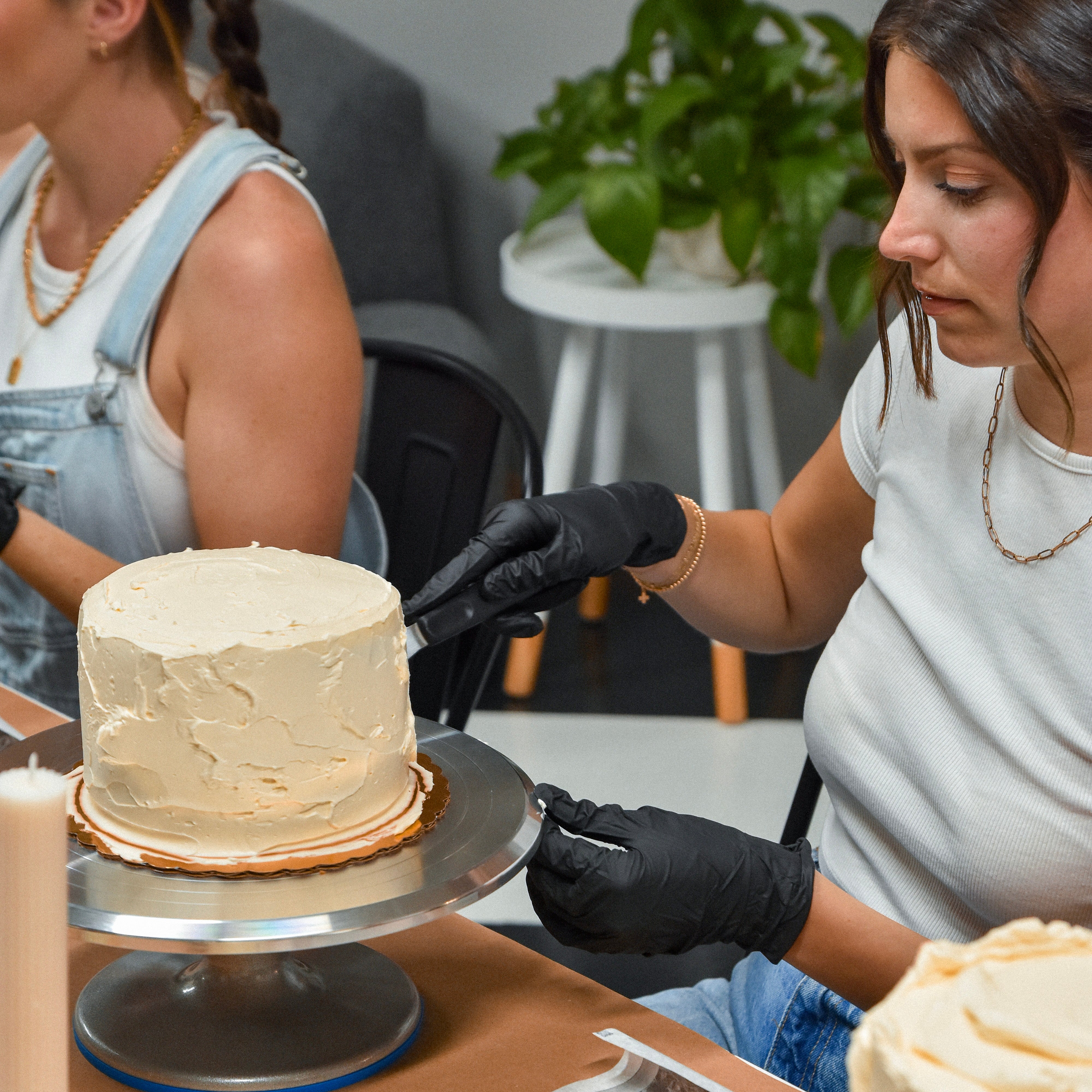 "Mommy & Me" Cake Decorating Class